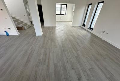 Casă individuală cu 4 camere cu Canalizare în Central - 10