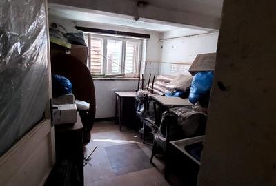 Casa 7 camere suprafata utila 300mp, teren 1000mp,spre vanzare in Cisnadie Casa 7 camere suprafata utila 300mp, teren 1000mp,spre vanzare in Cisnadie - 9