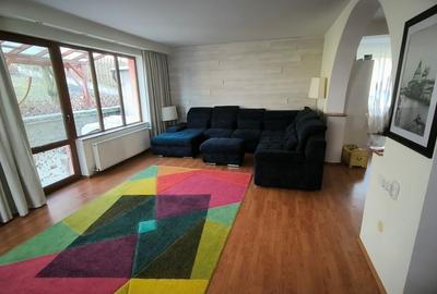 Oază de Relaxare în Dâmbul Rotund: Casa Individuală spațioasă cu 6 camere - 8