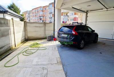 Casă cu 4 camere în Central - 17