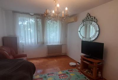 Apartament cu 3 camere decomandat în Drumul Taberei - 3
