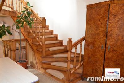 Casa si Spatiu Comercial de Vanzare Zona Semicentrala - 9