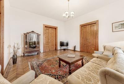 Bijuterie arhitecturală cu istorie. Confort modern, Ultracentral. - 9