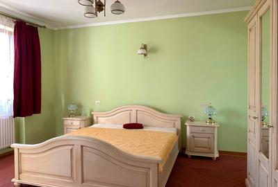 Casă modernizată, situată central, Sebeș – str. Surianu nr. 17 - 10