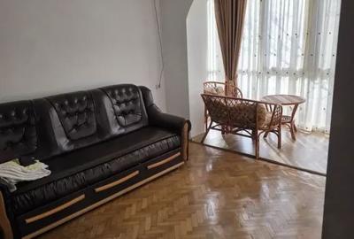 Apartament cu 2 camere semidecomandat, mobilat în Pajura - 3