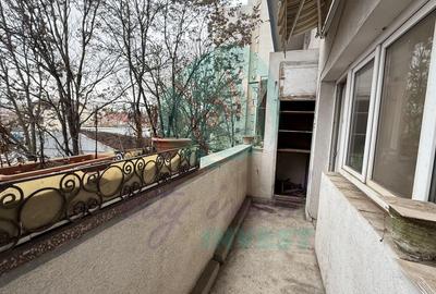 Apartament cu 4 camere decomandat în Iancului - 12