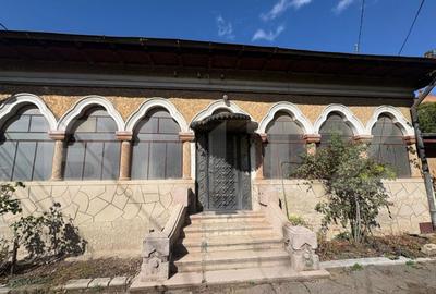 Casa de vanzare pentru renovare sau demolare zona pre - 3