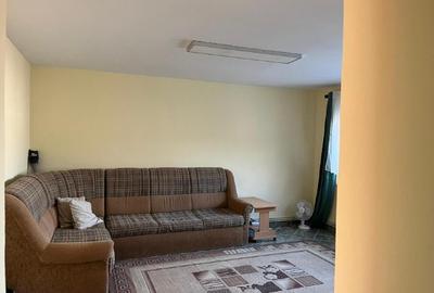 Apartament cu 2 camere decomandat în Florilor - 2