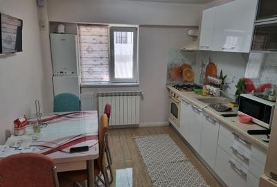 Apartament cu 3 camere decomandat, mobilat în Capitol - 5