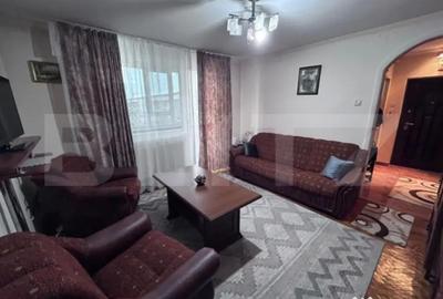 Apartament cu 3 camere semidecomandat în Central - 7