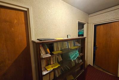 Apartament cu 3 camere decomandat, mobilat în Titan - 15