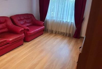 Apartament cu 3 camere decomandat în Nicolina - 16