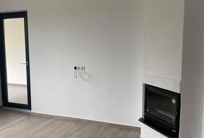 Casă cu 4 camere cu Teren 200 Mp în Păulești - 16