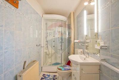 Casă cu 3 camere cu Teren 230 Mp în Centrul Civic - 2