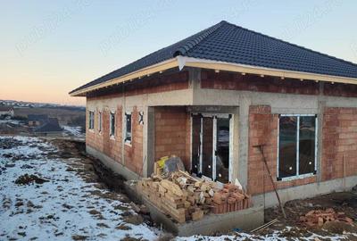 Persoana fizica vand casa unifamiliala Parter intrare Chinteni 170mp Cluj - 1