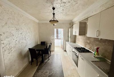 Apartament cu 4 camere în Central - 1