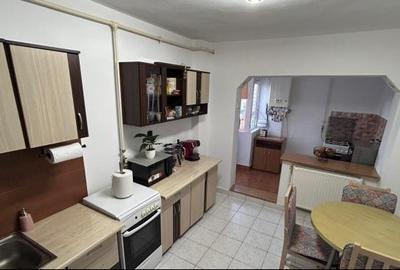 38848   Apartament 4 camere Dacia - 4