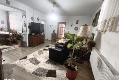 Casă cu 6 camere cu Canalizare în Stăvila - 9