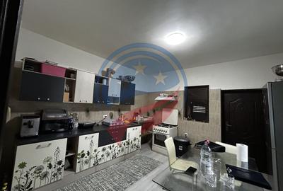 Casă cu 6 camere cu Canalizare în Exterior Nord - 3