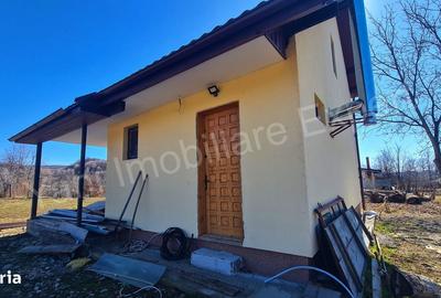 Casă cu 3 camere în Stănești - 13