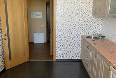 Apartament cu 3 camere decomandat în Crângași - 13