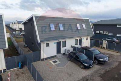 Casă cu 4 camere cu Teren 250 Mp în Vest - 27