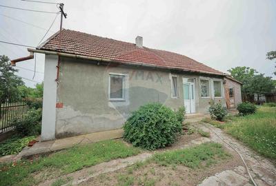 De vanzare casa cu 3 camere si teren 3205 mp in Sannicolau Roman - 8