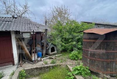 Casă cu 4 camere cu Teren 3300 Mp în 14 Mai - 19