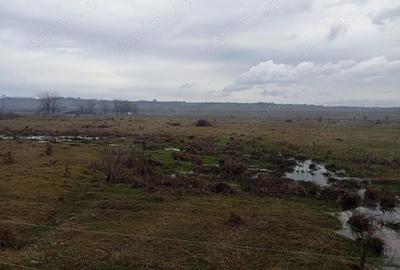 Teren de 2040 mp, în Central - 3