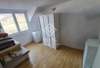 Casa 5 camere, D+P+1, Zona Nord - 4