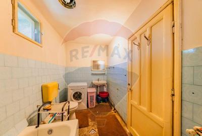 Casa cu 3 camere de vanzare in zona Gai, teren de 1249mp Casa cu 3 camere de vanzare in zona Gai, teren de 1249mp - 16