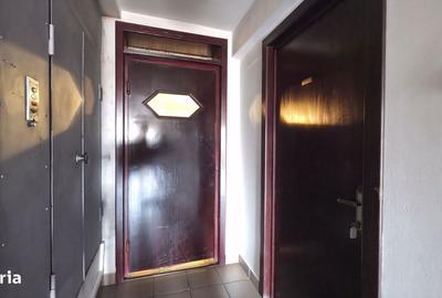 Spațiu comercial, de 617 mp, în Central - 7
