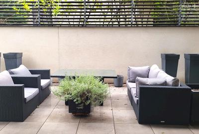 Apartament cu 4 camere decomandat, mobilat în Primăverii