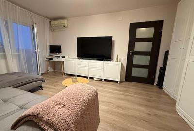 Apartament cu 3 camere decomandat, mobilat în 1 Mai