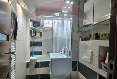 Apartament 3 camere etaj 2 confort 1 - 10