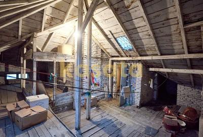 CASĂ CLASICĂ DE VANZARE CU POTENȚIAL PREMIUM ÎN ZONA 1 MAI - 31