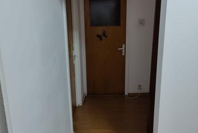 Apartament cu 3 camere decomandat în Drumul Taberei - 4