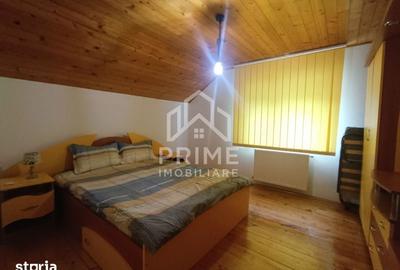 Casă cu 7 camere cu Teren 582 Mp în Sălciua - 2