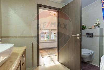 Casă cu 2 camere cu Teren 162 Mp în Central - 4