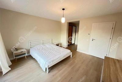 Casă cu 5 camere cu Canalizare în Central - 3