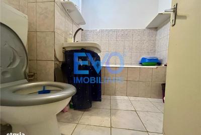 Apartament cu 3 camere decomandat în Alexandru cel Bun - 11