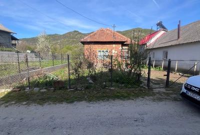 Casă cu 4 camere în Corbeni - 4