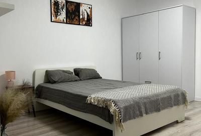 Garsonieră semidecomandată, mobilată în Dristor