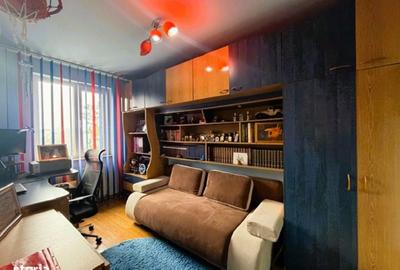 Apartament cu 3 camere în Crișan - 15