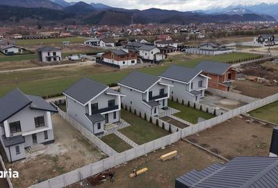 Casă cu 4 camere cu Teren 430 Mp în Cristian - 3