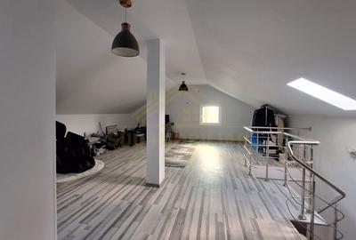 Duplex cu 5 camere cu Canalizare în Central - 26