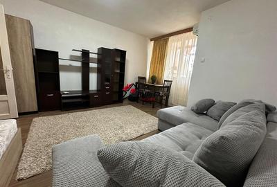Garsonieră decomandată, mobilată în Tătărași