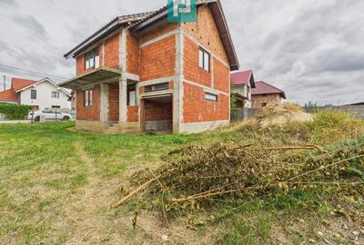 Casă la roșu P+E+M în Șagu - 2