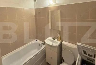 Garsoniera confort 1 de inchiriat zona 9 Mai - 5