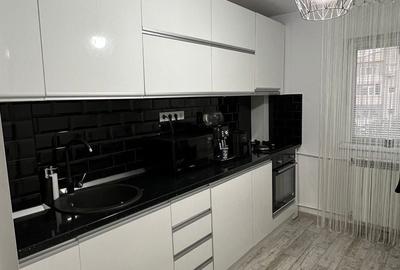 Apartament cu 3 camere decomandat în Central - 5